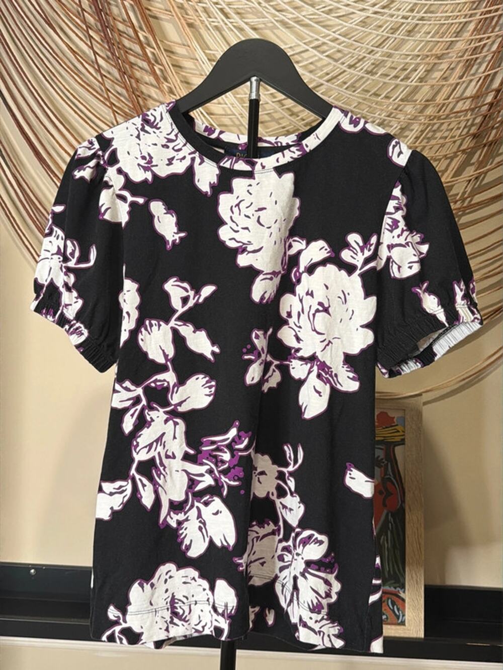 Rachel Roy Cotton blend floral top EUC M 3273